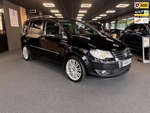 Volkswagen Touran 1.4 TSI Highline 7p Automaat Org. NL