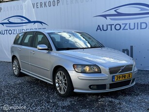 Volvo V50 2.4 140PK R-Design Nwe distributie/Airco/Cruise