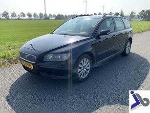 Volvo V50 2.4 benzine automaat! 5 cilinder! Trekhaak!