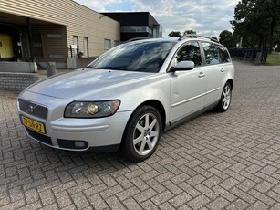 Volvo V50 2.4i Kinetic 5 Cilinder. [