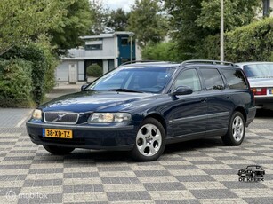 Volvo V70 2.4 Edition II Airco/Cruise/Nwe APK