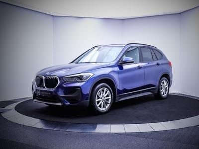 BMW X1 18iA ADVANTAGE EDITION LED/LEDER/NAVI/STOELVERW/CRUISE/PDC V+A/ELEK KLEP/LMV