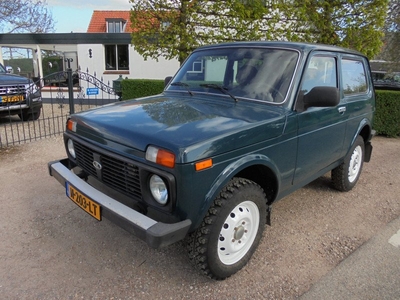 Lada Niva 1.7i **56.000 org.km.**NL-KENTEKEN**