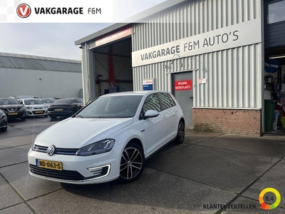 Volkswagen Golf Benzine