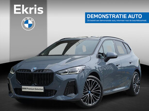 BMW 2 Serie Active Tourer 230e xDrive Aut. Panoramadak / Harman Kardon / Innovation Pack / 19