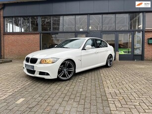 BMW 3-serie 318i Business Line M Sport, Navi, Pano, Volleer