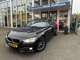 BMW 3-serie 318i Centennial Executive I Automaat Sportstoelen Trekhaak