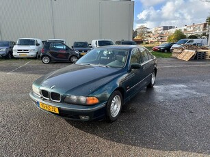 BMW 5-serie 523i Executive