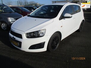 Chevrolet Aveo Chevrolet Aveo 1.4 LT-5DRS-AIRCO-CRUIS