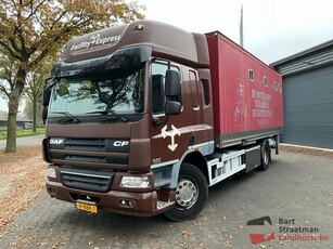 DAF FA CF65 4x2 Euro 5 Paardenwagen geschikt voor 5 / 6