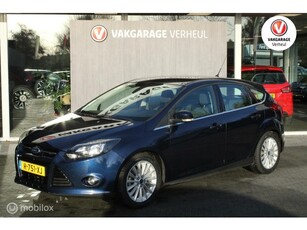 Ford Focus 1.0 EcoBoost125Pk5DrsClimaCruiseTrekhaak