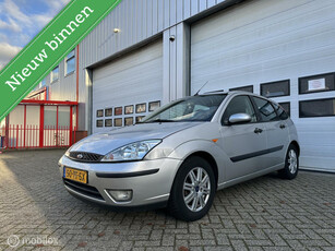 Ford Focus 1.6-16V Futura