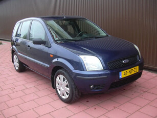 Ford Fusion 1.4-16V Trend 5 DEURS met TREKHAAK