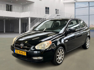 Hyundai Accent 1.4i Dynamic/VELGEN/ RIJDT HEERLIJK