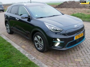 Kia E-Niro ExecutiveLine 64 kWh ** 14999 NETTO **