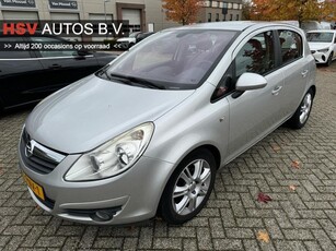 Opel Corsa 1.4-16V Cosmo airco LM 4-deurs