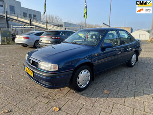 Opel Vectra 1.8i Expression | Lage km