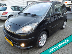 Peugeot 1007 1.6-16V Gentry AIRCO,navigatie AUTOMAAT