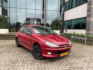 Peugeot 206 1.4 | Airco | Elektrische ramen