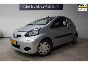 Toyota Aygo 1.0-12V Access / Airco / NAP / Apk t/m 7-2025