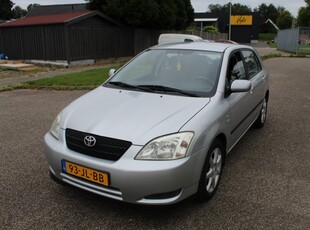 Toyota Corolla 1.6 VVT-I TERRA Automaat