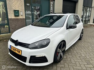 Volkswagen Golf 2.0 R 4-MotionNieuwe APKVolledig