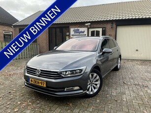 Volkswagen Passat Variant 1.6 TDI Highline Automaat Xenon