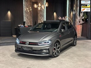 Volkswagen Polo 2.0 TSI GTIPANOKEYLESSBOMVOL!