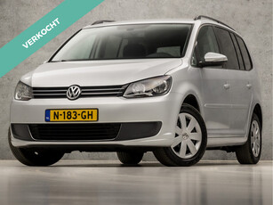 Volkswagen Touran 1.4 TSI 7 Persoons 141Pk (NAVIGATIE, CLIMATE, CRUISE, ELEK PAKKET, GETINT GLAS, ARMSTEUN, SPORTSTOELEN, PARKEERSENSOREN, NIEUWE APK, NIEUWSTAAT)