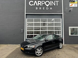 Volvo S40 2.4 Momentum, CLIMA, CRUISE CONTROL, APK, NAP