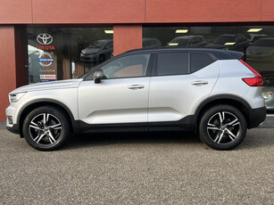 Volvo XC40 2.0 T4 AWD R-Design | Pano | Carplay | Stuur/stoelverw. | Pilot assist