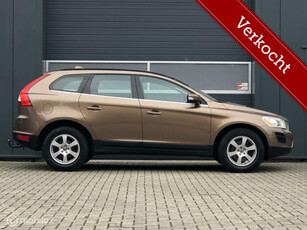 Volvo XC60 2.0 D4 5cilinder Momentum Nav Xenon PDC