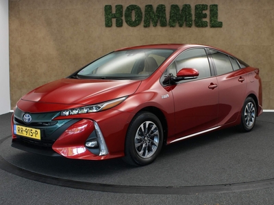 TOYOTA PRIUS 1.8 Plug-in Business Plus TREKHAAK - NAVIGATIE - STOELVERWARMING - DRAADLOZE TELEFOONLADER