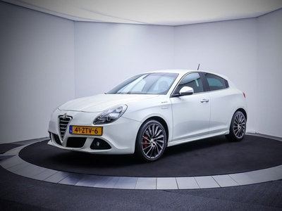 Alfa Romeo Giulietta 1.4 T Business Executive 1e EIG! XENON/LEDER/STOELVERW./NAVI/CLIMA/CRUISE