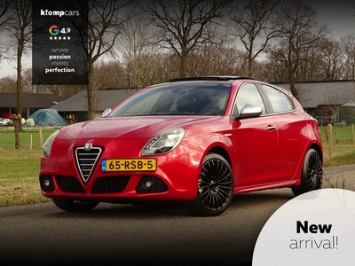 Alfa Romeo Giulietta 1.4 T Sport | Pano | Leer | Nav | Rosso Competizione