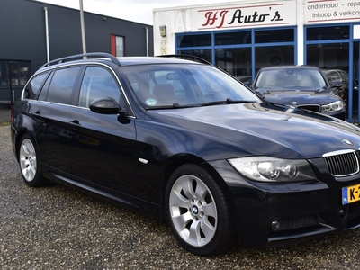 BMW 3-serie Touring 325i Executive youngtimer