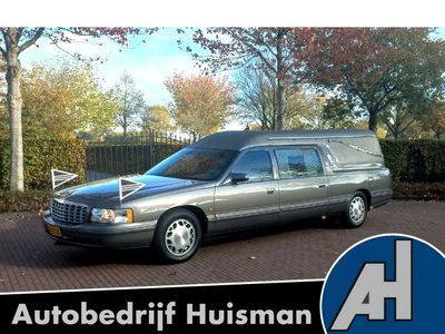 Cadillac Rouwauto || Begrafenisauto || Lijkwagen 4.6 Automaat. In bijzonder nette staat, perfect onderhouden, Northstar V8 motor, lage kilometerstand!