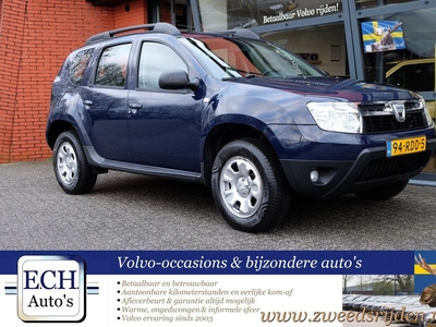 Dacia Duster VERKOCHT -- 1.6 Lauréate 2wd, Airco, Trekhaak,