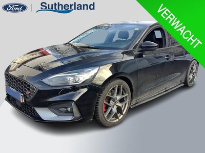 Ford Focus 2.3 EcoBoost ST-3 Performance Pack Adaptive