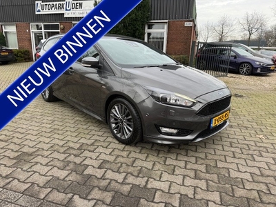 Ford Focus Wagon 1.5i Automaat Titanium ST-line ST-Line