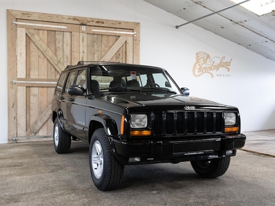 Jeep Cherokee Benzine