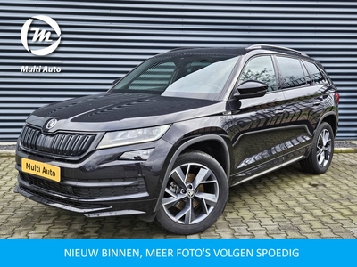 Škoda Kodiaq 1.5 TSI Sportline Business 150pk DSG | Panodak | Sportstoelen Memory | Adaptive Cruise | Canton Audio | 360 Camera | Navi | Apple Carplay | LED | 19