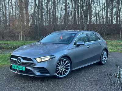 Mercedes-Benz A-klasse 180 Business Solution AMG