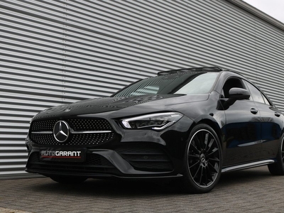 Mercedes-Benz CLA-Klasse 220 AMG Pakket AMG Nightpakket (Panoramadak Sportleder Widescreen 360Camera AppleCarPlay Sfeerverlichting M-Bux Keyless Multibea