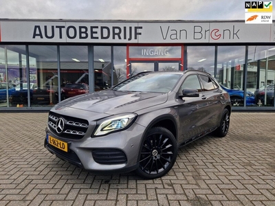 Mercedes-Benz GLA-klasse AMG 180 Premium Plus | Black-Optiek