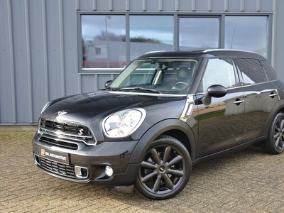 MINI Countryman 1.6 Cooper S 190pk Chili * Panorama * Navi * Sportstoelen * Wired * Alarm * Verwarmbare voorruit * ECC * Cruise * PDC * 18