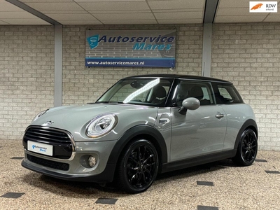 Mini Mini 1.5 Cooper Business, Automaat, Navi, cruise, xenon, PDC, 1/2 leder, stoelverw. 17inch