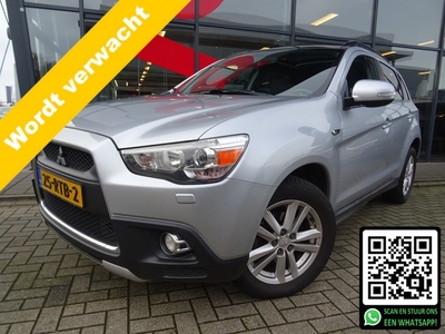 Mitsubishi ASX 1.6 Instyle / PANORAMADAK / LEDER / TREKHAAK