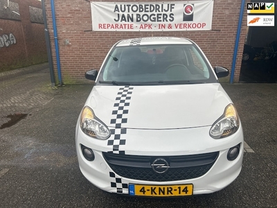 Opel Adam Benzine