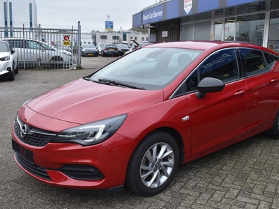 Opel Astra 1.2 Business Elegance,boekjes,nap en onderhoudshistorie